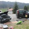 Vorfahrt missachtet: Zwei Leichtverletzte und 35.000 Euro Sachschaden bei Unfall in Oberstaufen