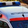 Die schwer verletzte Fahrschülerin kam zur Untersuchung in ein Krankenhaus. (Symbolbild)