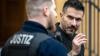 Sänger Marc Terenzi soll von der Hamburger Staatsanwaltschaft gesucht werden. Der Grund: Es liegt wohl keine ladungsfähige Anschrift des Musikers vor. Das Bild zeigt Terenzi bei einer Gerichtsverhandlung im März 2024.