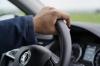 Auf der B19 bei Burgberg ist ein Autofahrer am Steuer kurz eingeschlafen und von der Fahrbahn abgekommen. Glücklicherweise blieb es bei dem Unfall bei einem Sachschaden. (Symbolbild)