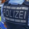 Um einen Randalierer musste sich am Montag die Polizei in Sonthofen kümmern. Der Mann war ohne erkennbaren Grund auf Passanten in der Fußgängerzone losgegangen.