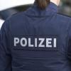 Die Polizei Laupheim sucht nach einem unbekannten Mann, der an zwei Tagen hintereinander versucht haben soll, ein siebenjähriges Mädchen in Schwendi in sein Auto zu locken. (Symbolfoto)