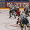 Am Freitagabend fand in der Memminger Eissporthalle am Hühnerberg ein Eishockey Testspiel zwischen den ECDC Memmingen Indians gegen die Heilbronner Falken statt. Das Spiel gewannen die Heilbronner Falken in der Verlängerung mit 2:3.
