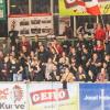 Am Freitagabend fand in der Memminger Eissporthalle am Hühnerberg ein Eishockey Testspiel zwischen den ECDC Memmingen Indians gegen die Heilbronner Falken statt. Das Spiel gewannen die Heilbronner Falken in der Verlängerung mit 2:3.
