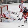 Der ESC Kempten hat sein Heimspiel in der Meisterrunde A der Bayernliga gegen den TEV Miesbach mit 7:6 gewonnen. Den Sharks gelang es trotz 0:4 Rückstands das Spiel zu drehen und besiegte die favorisierte Mannschaft nach der Overtime. 
 
Fotos: Dirk Klos