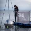 So eine 800 Kilogramm schwere Edelstahlkugel gefüllt mit Gin ist aus dem Bodensee verschwunden. War es Diebstahl?