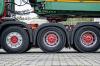 Schwerlast-LKW: Ein Ostallgäuer Transport-Unternehmen muss knapp 24.000 Euro Bußgeld zahlen, weil es illegale Schwertransportfahrten angetreten hatte. (Symbolbild)