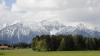Zumindest in und an den Alpen könnte am Wochenende Schnee fallen. (Symbolbild)