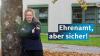 Im März 1997 hat Dr. Günther Beckstein dem Antrag des Kemptener Stadtrats entsprochen und einer Einrichtung einer Sicherheitswacht zugestimmt. Von da an sind schon 25 Jahre vergangen, seit die ersten Bürgerinnen und Bürger dort ihren ehrenamtlichen Dienst aufnahmen.