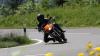 Am Montagnachmittag sind gleich zwei Motorradfahrer bei Unfällen in Tirol verletzt worden. Ein 60-jähriger Biker stieß in Nesselwängle beim Überholen mit einem Auto zusammen. Ein 73-jähriger Schweizer stürzte nach einem Wildunfall in Breitenwang. Beide Motorradfahrer mussten ins Krankenhaus. (Symbolbild)