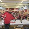 Arturo Vidal zu Besuch beim Bayernfanclub Fellheim