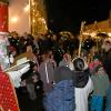 Nikolausmarkt in Eppisburg vom dem morgigem Patroziniummit dabei Pfarrgemeinderat Kirchenverwaltung, , die Schützen, obst-und Gartenbauverein, die Prinzengarde der Epponia, und Landjugend, Der Nikolauszog ein und begrüßte alle insbesonders die Kleinen, eröffnete mit einer kurzen Ansprche den Markt, in Anschluß verteilte er kleine Gaben. Die vereine sorgeten für allerlei Köstlichkeiten u.a. Feuerzangenbowle überm Feuer gemacht  -   - 