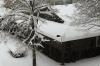 Auf den Dächern von Memminger Turnhallen liegt derzeit viel Schnee. Kritische Grenzwerte werden allerdings noch nicht erreicht.