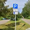 Die Stadt Lindenberg verlangt künftig 50 Cent pro Stunde für das Parken am Waldsee. 