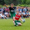 Rassige Zweikämpfe bekamen die Zuschauer beim Fußballturnier anlässlich der Füssener Stadtolympiade zu sehen.