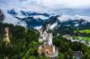 Die bayerische Schlösserverwaltung beteiligt sich mit Sonderführungen und einem Programm für Kinder auf Schloss Neuschwanstein an den Feierlichkeiten zu Ludwigs Geburtstag. 