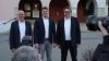 Drei der vier Bürgermeisterkandidaten in Marktoberdorf (von links): Stefan Elmer (SPD), Michael Eichinger (Freie Wähler) und Jörg Schneider (Grüne). Amtsinhaber Wolfgang Hell (CSU) steht derzeit unter Quarantäne und konnte am Wahlabend deshalb nicht erscheinen.