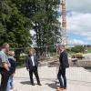 Im Bild (von links): Stellvertretender Tiefbauamtsleiter Karl-Heinz Eierle, Bürgermeisterin Marlene Preißinger, Tiefbauamtsleiter Walter Pleiner und Landrat Alex Eder.  