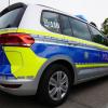 Eine 47-Jährige wurde von einem Mann in Memmingen zu Boden gestoßen. (Symbolbild)