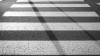 Am Freitag (29. Mai) hat in Mäder (Vorarlberg) ein unbekannter Autofahrer in einem dunklen Fahrzeug ein 11-jähriges Mädchen angefahren und ist dann geflohen. (Symbolbild) 