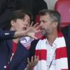 Prinz Christian (li.) mit Vater Kronprinz Frederik von Dänemark im Wembley-Stadion.