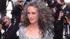 Andie MacDowell färbt ihre Haare nicht mehr. 