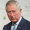 Der Bruder von Prinz Andrew, Thronfolger Prinz Charles, ordnet den Skandal als ein "unlösbares Problem" ein.