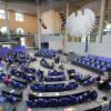 In vielen Bereichen in Deutschland gilt die sogenannte 3-G-Regel. Restaurantbesuche oder der Gang zum Frisör sind vielerorts nur noch möglich, wenn man geimpft, genesen oder getestet ist. Ausgerechnet im Deutschen Bundestag gilt diese Regelung aber weiterhin nicht. (Symbolbild) 