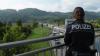 Die Polizei kontrolliert auch an der Grenze in Füssen.