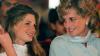 Jemima Khan (l.) und Prinzessin Diana 1996 bei einem Besuch in Pakistan.