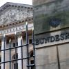 Um 9.30 Uhr begann die Abstimmung über das neue Infektionsschutzgesetz, auf das sich am Donnerstag der Bundestag geeinigt hat. (Symbolbild)