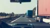 Zwei Teenager sind in Tschechien unter einen Lkw geklettert und als "blinde Passagiere" nach Deutschland gefahren. (Symbolbild)