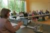 Der Landkreis Ostallgäu hat die erste Pflegekonferenz eröffnet. Im Mittelpunkt stand die Entlastung pflegender Angehöriger durch die sogenannte "eingestreute Kurzzeitpflege". 