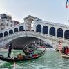 In Venedig sollen Besucher ab 2024 Eintritt zahlen müssen um die Stadt zu besichtigen. (Symbolbild)