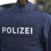 Während eines Einsatzes hat ein 51-jähriger Mann eine Polizistin mit einer Dose beworfen. Die Beamtin wurde im Gesicht verletzt und musste im Krankenhaus behandelt werden. (Symbolbild)