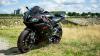 Ein unbekannter Raser ist mit über 200 km/h vor der Polizei geflohen und hat dabei mehrere Verkehrsteilnehmer gefährdet. Bei der Maschine handelt es sich vermutlich um eine blaue Yamaha. (Symbolbild)