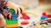 Wie läuft eigentlich Kindergarten? Nach welchen Kriterien vergeben die Träger ihre freien Betreuungsplätze? Podcast zum Thema Kindergarten und Co. (Symbolbild)