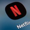 Netflix will verstärkt gegen Account-Trittbrettfahrer vorgehen.