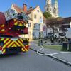 Die Feuerwehr Kempten musste am Mittwochabend zu einem Zimmerbrand in Kempten ausrücken.