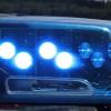 Von der B19 geschleudert ist am Freitagvormittag ein gelber Jaguar in Fischen. Die Polizei sucht jetzt nach Zeugen des Unfalls. (Symbolfoto)