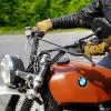 In Reutte ist ein Motorradfahrer bei einem Unfall schwer verletzt worden. Der 46-Jährige war ins Schleudern geraten und gestürzt, als er sein Bike abfangen wollte. (Symbolbild)