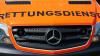 Am Samstagabend ist es in der Gottesackerstraße in Immenstadt zu einem Unfall zwischen einer Fußgängerin und einer Autofahrerin gekommen. (Rettungsdienst-Symbolbild)