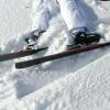 In Tiroler Skigebieten sind am Montagvormittag zwei Menschen verletzt worden. In Obergurgl ist ein Junge bei einem Zusammenstoß verletzt worden, ein Skifahrer erlitt bei einem Sturz eine Gehirnerschütterung. (Symbolbild)