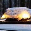 Am Dienstag verlor ein Autofahrer bei Vogt auf schneeglatter Straße die Kontrolle über sein Auto. (Symbolfoto)