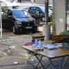 Ein Auto ist in Rechberghausen in ein Café gefahren und hat drei Menschen verletzt.