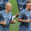 Arjen Robben (l) und Franck Ribery sind Ideengeber für die heutige Bayern-Generation.