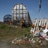 Nach dem Mord an einem 14-jährigen Mädchen im südschwedischen Landskrona ist am Tatort in einem Industriegebiet ein Gedenkort voller Kerzen, Blumen und Briefe entstanden. (Archivbild)