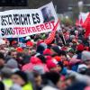 Begleitet von einem flächendeckenden Warnstreik waren beide Seiten in Wolfsburg zu ihrer vierten Tarifrunde zusammengekommen.