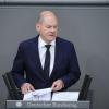 Bundeskanzler Olaf Scholz gibt im Bundestag eine Regierungserklärung ab.