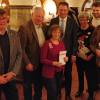 von links: Armin Pausewang, Alfons Strasser, Ellen Straubinger, OB Frank Kunz, Daniel Kaim und Robert Meindl